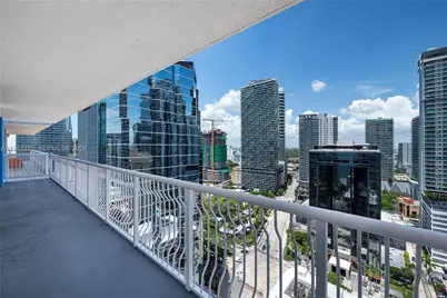 1200 Brickell Bay Dr #2824, Miami, FL 33131 - Photo 21