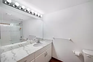 1200 Brickell Bay Dr, Miami, FL 33131 - Photo 19
