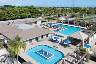 2001 Granada Dr, Coconut Creek, FL 33066 - Photo 31