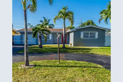 8461 NW 16th St #8461, Pembroke Pines, FL 33024 - Photo 1