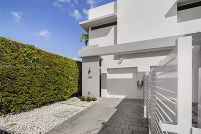 3655 SW 25th St #3655, Miami, FL 33133 - Photo 1