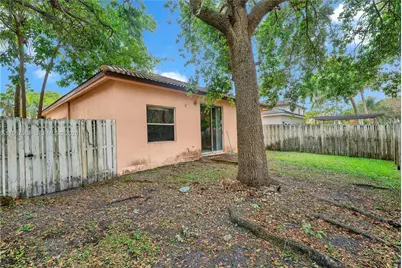 19269 NW 14th St, Pembroke Pines, FL 33029 - Photo 35