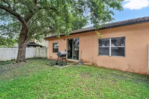 19269 NW 14th St, Pembroke Pines, FL 33029 - Photo 33