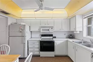 700 SE 6th Ave, Deerfield Beach, FL 33441 - Photo 3