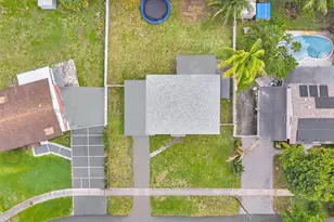 1220 NW 52nd Ave, Lauderhill, FL 33313 - Photo 21