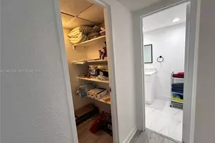4001 S Ocean Dr, Hollywood, FL 33019 - Photo 31
