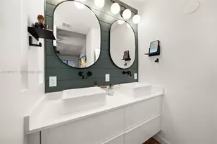 3237 Mary St, Miami, FL 33133 - Photo 35