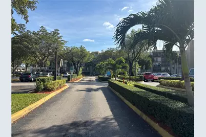 14250 SW 62nd St #517, Miami, FL 33183 - Photo 3