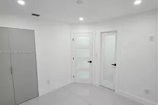 5551 NW 175th St, Miami Gardens, FL 33055 - Photo 9