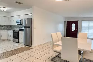 1911 N 44th Ave, Hollywood, FL 33021 - Photo 17