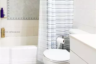 1911 N 44th Ave, Hollywood, FL 33021 - Photo 13