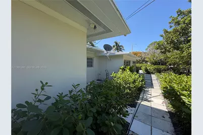 311 SW 11th Ct, Fort Lauderdale, FL 33315 - Photo 5