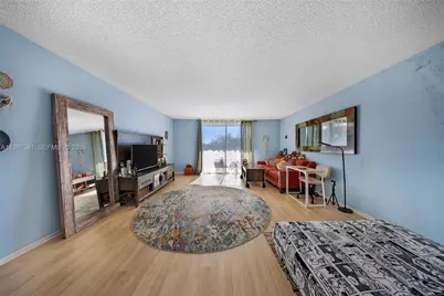 12500 NE 15th Ave #312, North Miami, FL 33161 - Photo 3