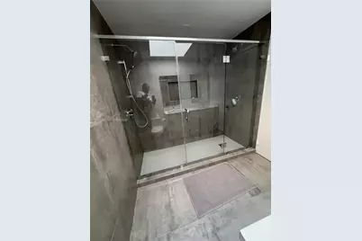 534 NE 195th St, Miami, FL 33179 - Photo 27