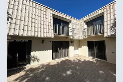 1700 Embassy Dr #204, West Palm Beach, FL 33401 - Photo 1