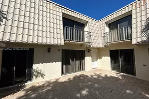1700 Embassy Dr, West Palm Beach, FL 33401 - Photo 1