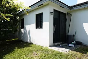 16869 SW 109th Pl, Miami, FL 33157 - Photo 7