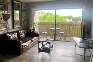 10317 NW 9th St Cir, Miami, FL 33172 - Photo 1