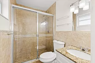 2323 Van Buren St, Hollywood, FL 33020 - Photo 15
