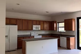 772 NE 191st Terrace, Miami, FL 33179 - Photo 3