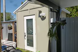 19372 SW 119th Ct, Miami, FL 33177 - Photo 9