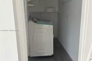 3268 SW 25th St, Miami, FL 33133 - Photo 17