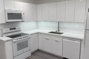 3268 SW 25th St, Miami, FL 33133 - Photo 9