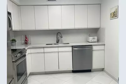 3530 Mystic Pointe Dr #1412, Aventura, FL 33180 - Photo 9