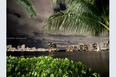 3530 Mystic Pointe Dr #1412, Aventura, FL 33180 - Photo 25