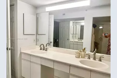 3530 Mystic Pointe Dr #1412, Aventura, FL 33180 - Photo 21