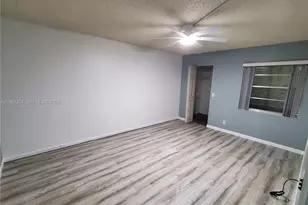 800 SW 131st Ave, Pembroke Pines, FL 33027 - Photo 29