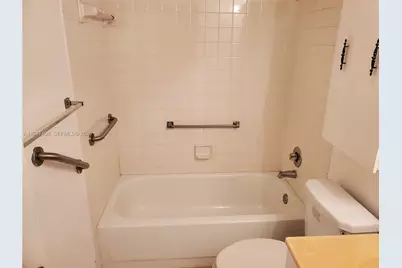 800 SW 131st Ave #113F, Pembroke Pines, FL 33027 - Photo 23