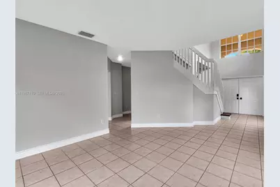 1498 SW 106th Ave #1498, Pembroke Pines, FL 33025 - Photo 5