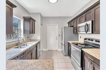 1498 SW 106th Ave #1498, Pembroke Pines, FL 33025 - Photo 17