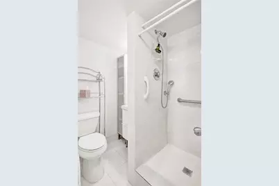 251 174th St #614, Sunny Isles Beach, FL 33160 - Photo 19