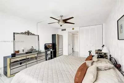 251 174th St #614, Sunny Isles Beach, FL 33160 - Photo 9