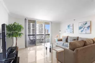 3600 Mystic Pointe Dr, Aventura, FL 33180 - Photo 3