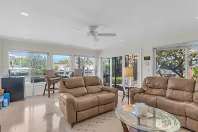 1995 Ixora Rd, North Miami, FL 33181 - Photo 15