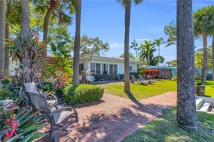 1995 Ixora Rd, North Miami, FL 33181 - Photo 27