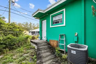 114 SW 21st St SW, Vero Beach, FL 32962 - Photo 21