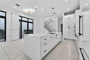 8237 NW 43rd St, Doral, FL 33166 - Photo 21