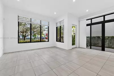 8237 NW 43rd St, Doral, FL 33166 - Photo 25