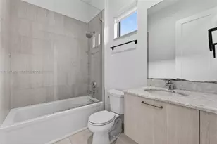 8237 NW 43rd St, Doral, FL 33166 - Photo 43