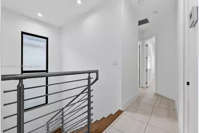 8237 NW 43rd St, Doral, FL 33166 - Photo 35