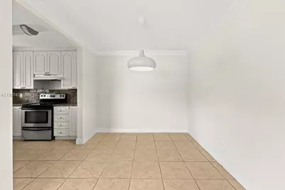2323 Van Buren St #208, Hollywood, FL 33020 - Photo 5