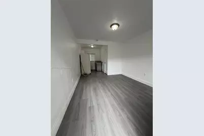 430 SW 6th Ave #4, Miami, FL 33130 - Photo 3