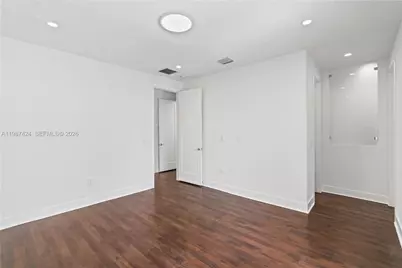 6432 NW 104th Ct, Doral, FL 33178 - Photo 11