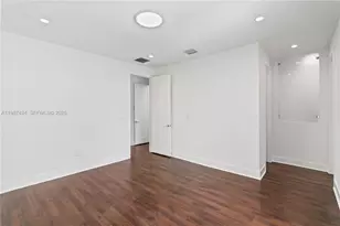 6432 NW 104th Ct, Doral, FL 33178 - Photo 11