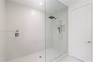 6432 NW 104th Ct, Doral, FL 33178 - Photo 19