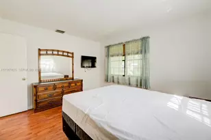 5726 Madison St, Hollywood, FL 33023 - Photo 29